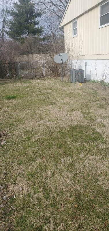 2412 Bramble Way Anderson, IN 46011 - Photo 16 of 35 378x799