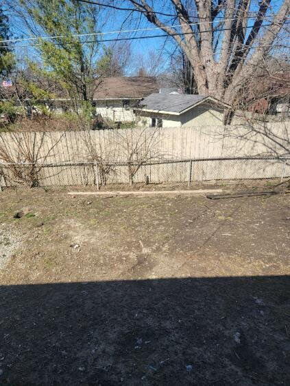 2412 Bramble Way Anderson, IN 46011 - Photo 32 of 35 423x564