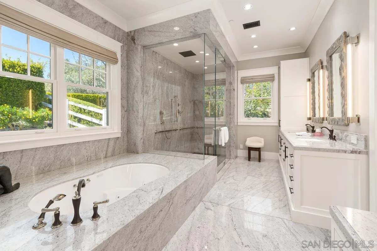 3403 Via Monteverde Encinitas, CA 92024 - Photo 16 of 22