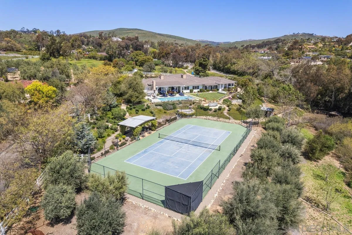 3403 Via Monteverde Encinitas, CA 92024 - Photo 20 of 22