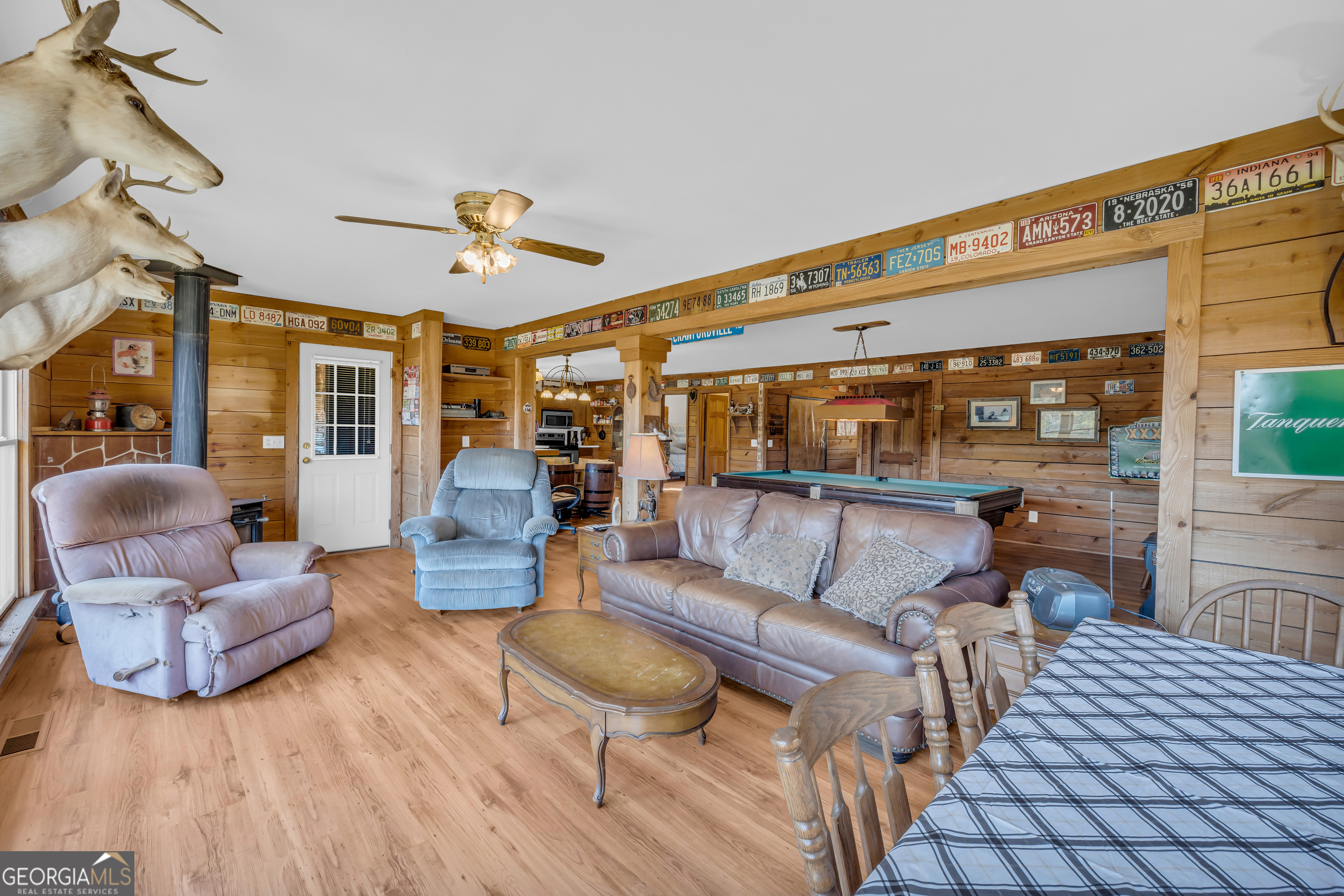 23824 Highway 22 Sparta, GA 31087 - Photo 23 of 94 a living room with furniture and wooden floor