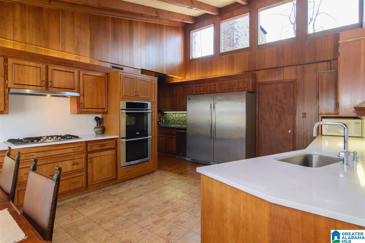 3652 Rockhill Road Birmingham, AL 35223 - Photo 12 of 32