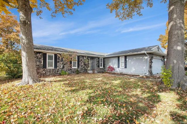 $269,000 | 52145 Brookview Court, South Bend, IN 46637