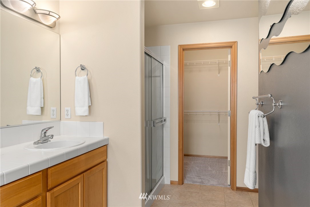 4417 Northeast 3rd Lane Renton, WA 98059 - Photo 17 of 20