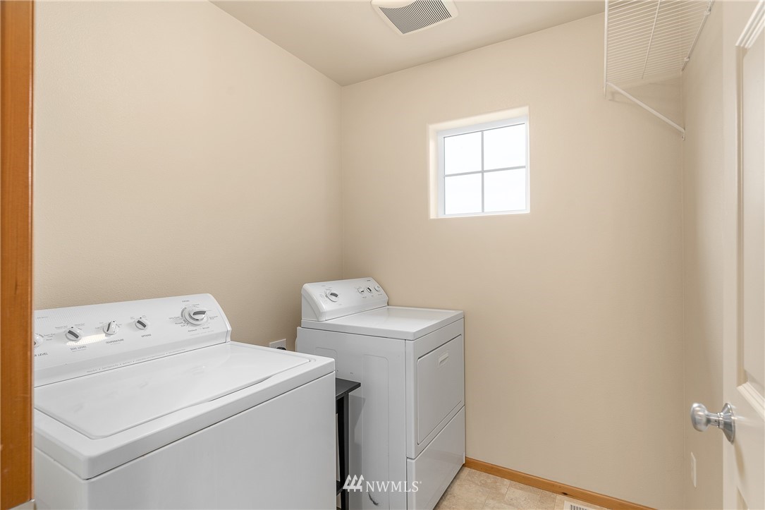 4417 Northeast 3rd Lane Renton, WA 98059 - Photo 18 of 20