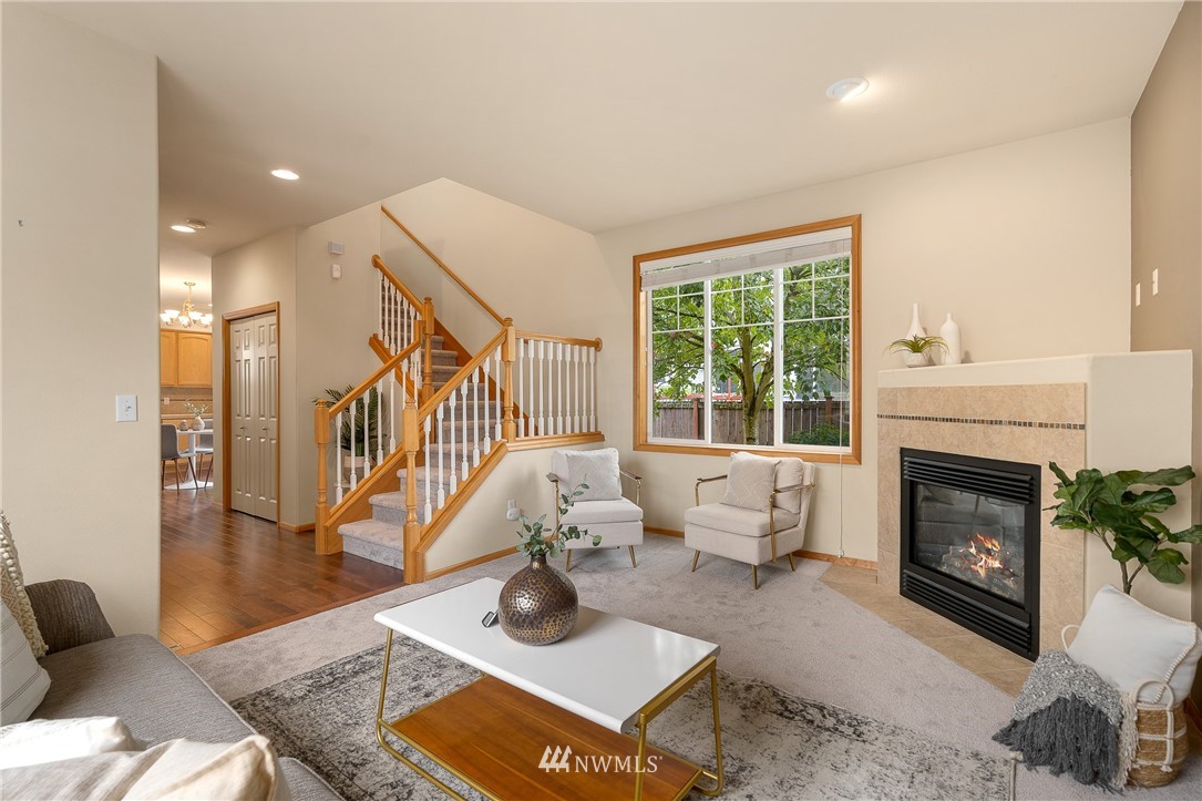 4417 Northeast 3rd Lane Renton, WA 98059 - Photo 4 of 20