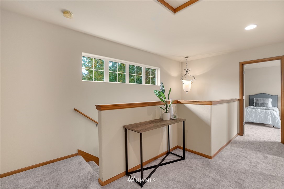 4417 Northeast 3rd Lane Renton, WA 98059 - Photo 9 of 20