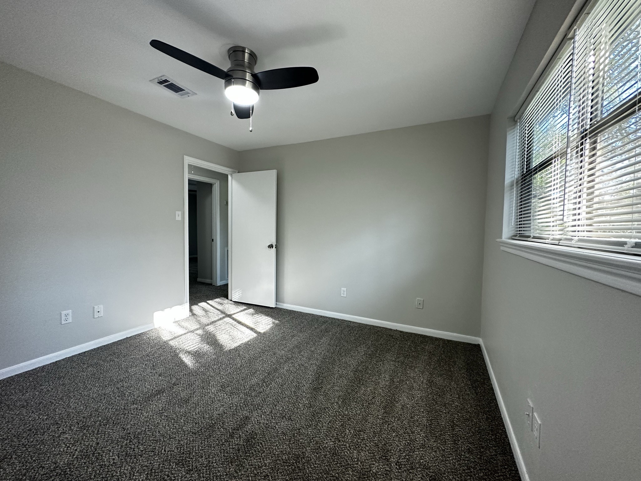 11106 Ellwood Street Spring, TX 77380 - Photo 12 of 20