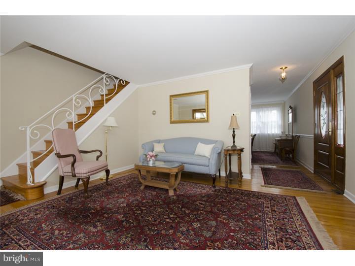 1438 Greenway Road Swarthmore, PA 19081 - Photo 4 of 18
