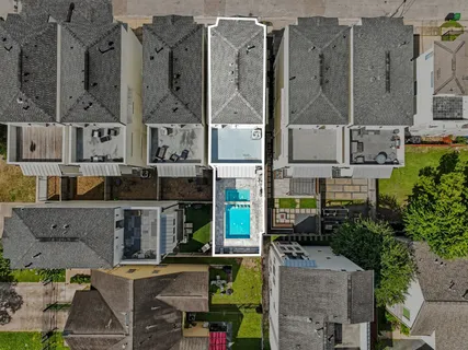 $595,000 | 2215 Francis Street, Houston, TX 77004