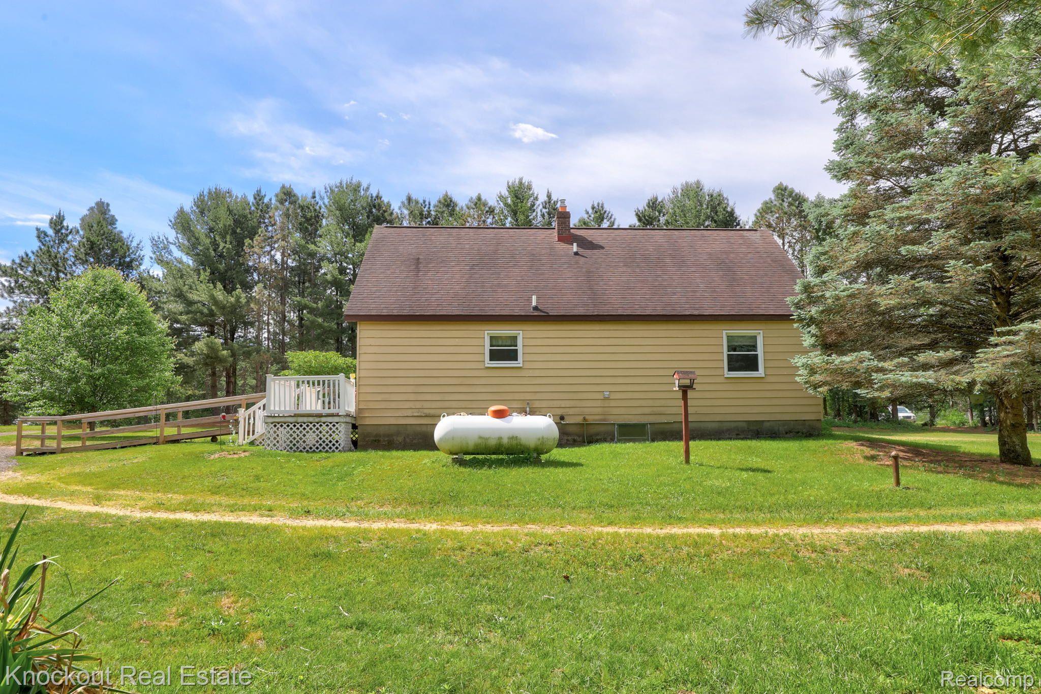 3966 Brown Road Vassar, MI 48768 - Photo 42 of 54 Gallery Image 42