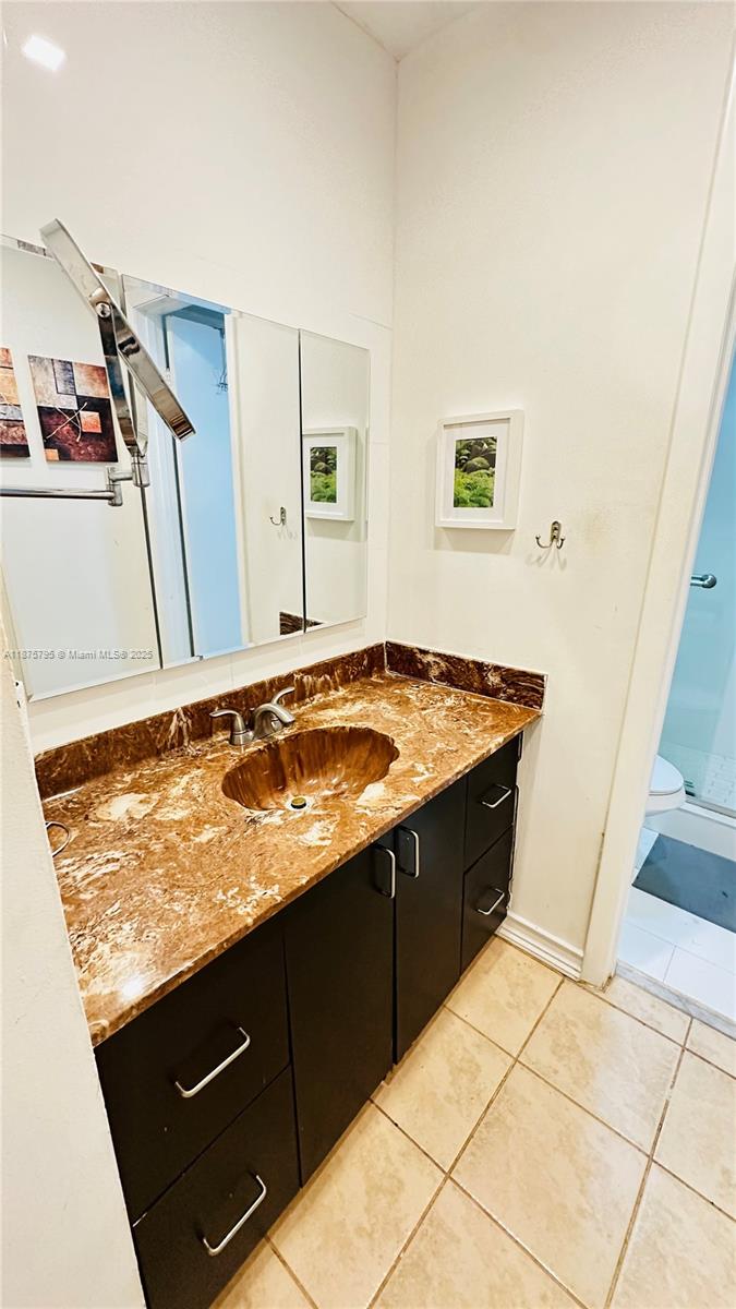 7100 Northwest 17th Street, Unit 111 Plantation, FL 33313 - Photo 9 of 18