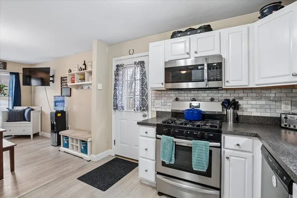 $475,000 | 29 Sweatt Street, Concord, NH 03303