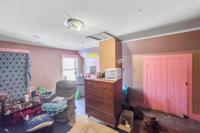 $120,000 | 102 Beechwood Street, Thomaston, ME 04861