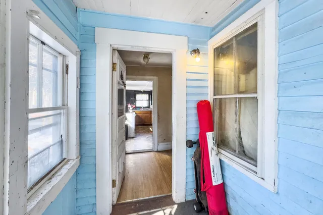 $120,000 | 102 Beechwood Street, Thomaston, ME 04861