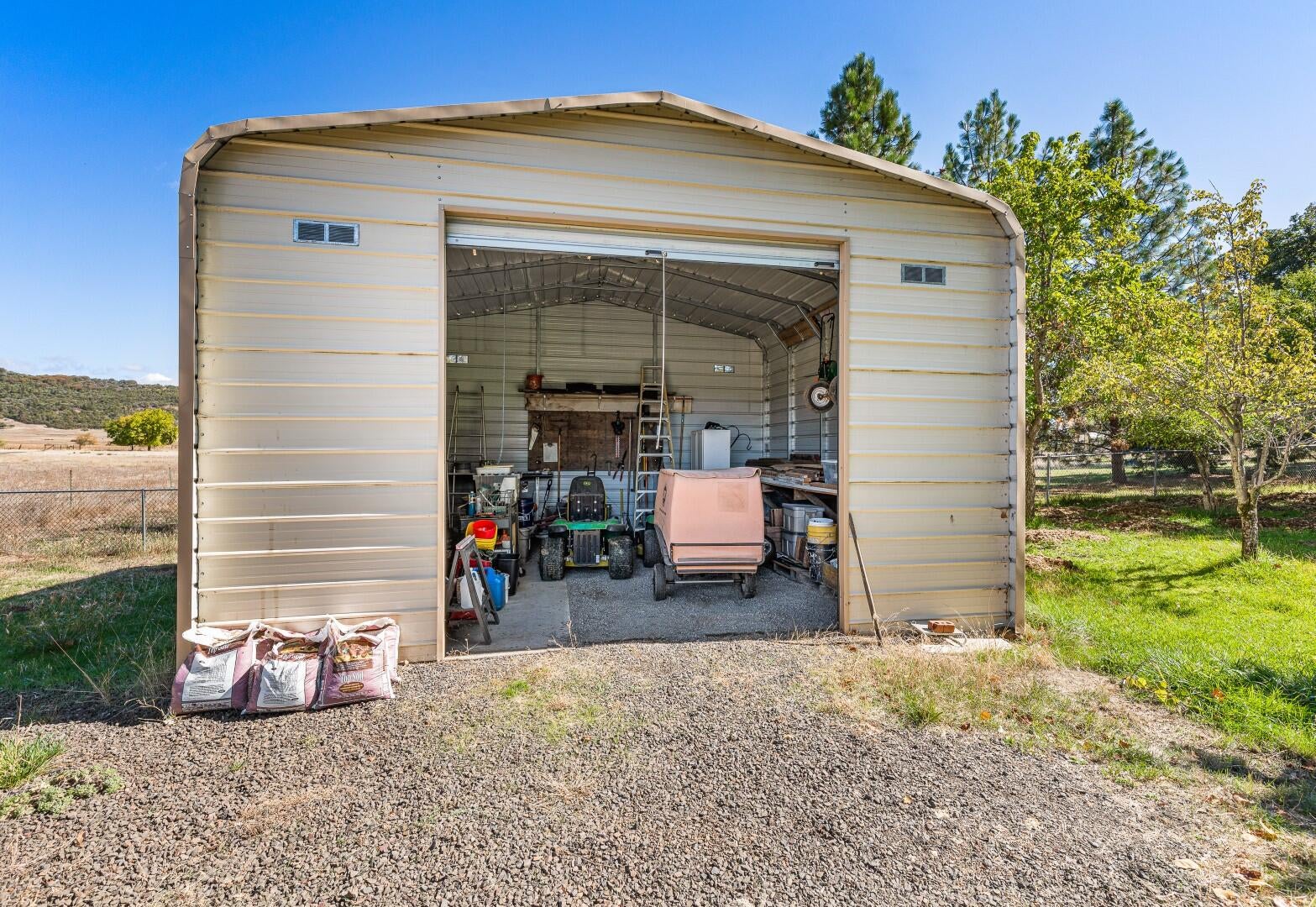 15638 Jones Road White City, OR 97503 - Photo 55 of 65 R50 Storage Building to East Door Open