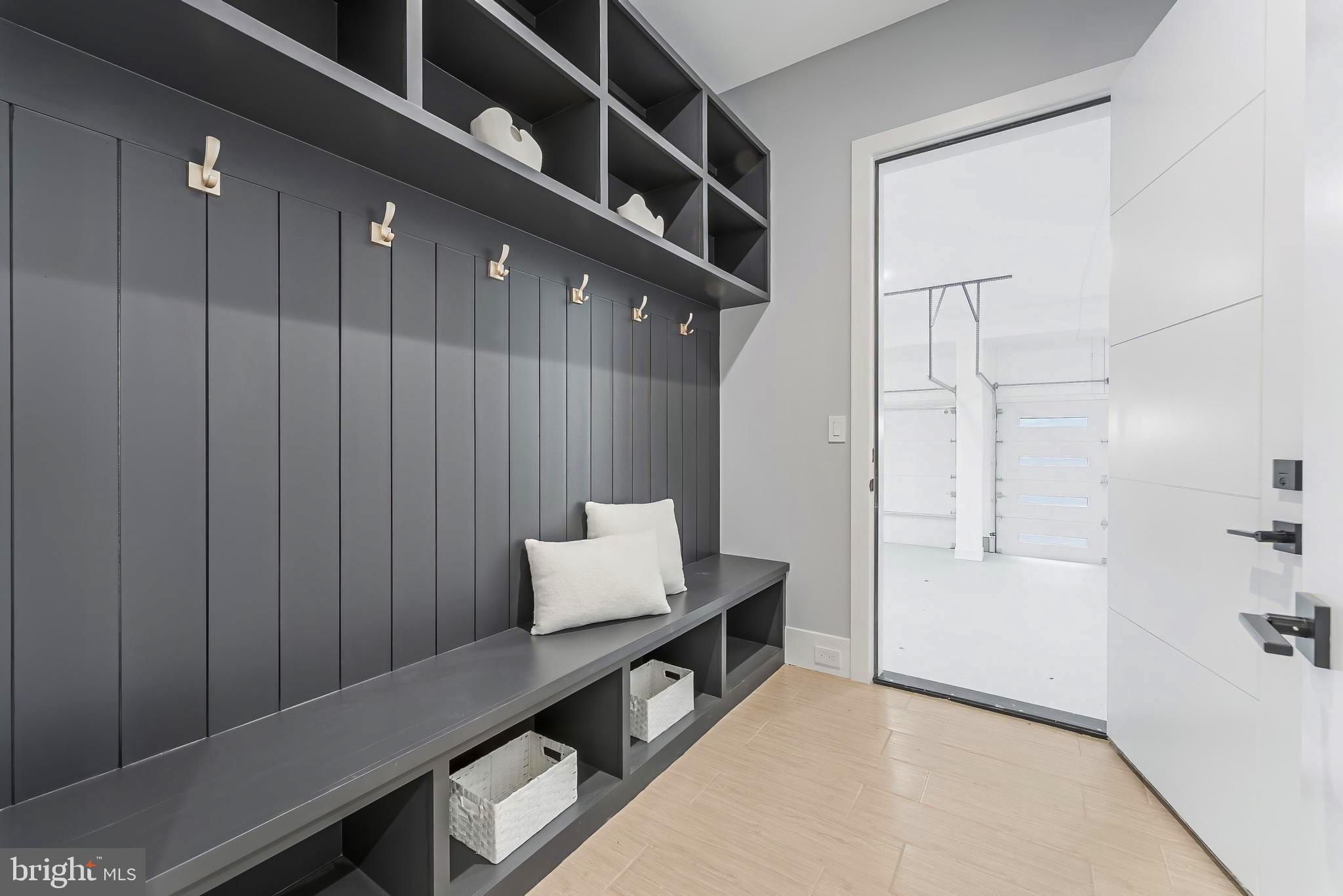 1052 Balls Hill Road McLean, VA 22101 - Photo 14 of 41