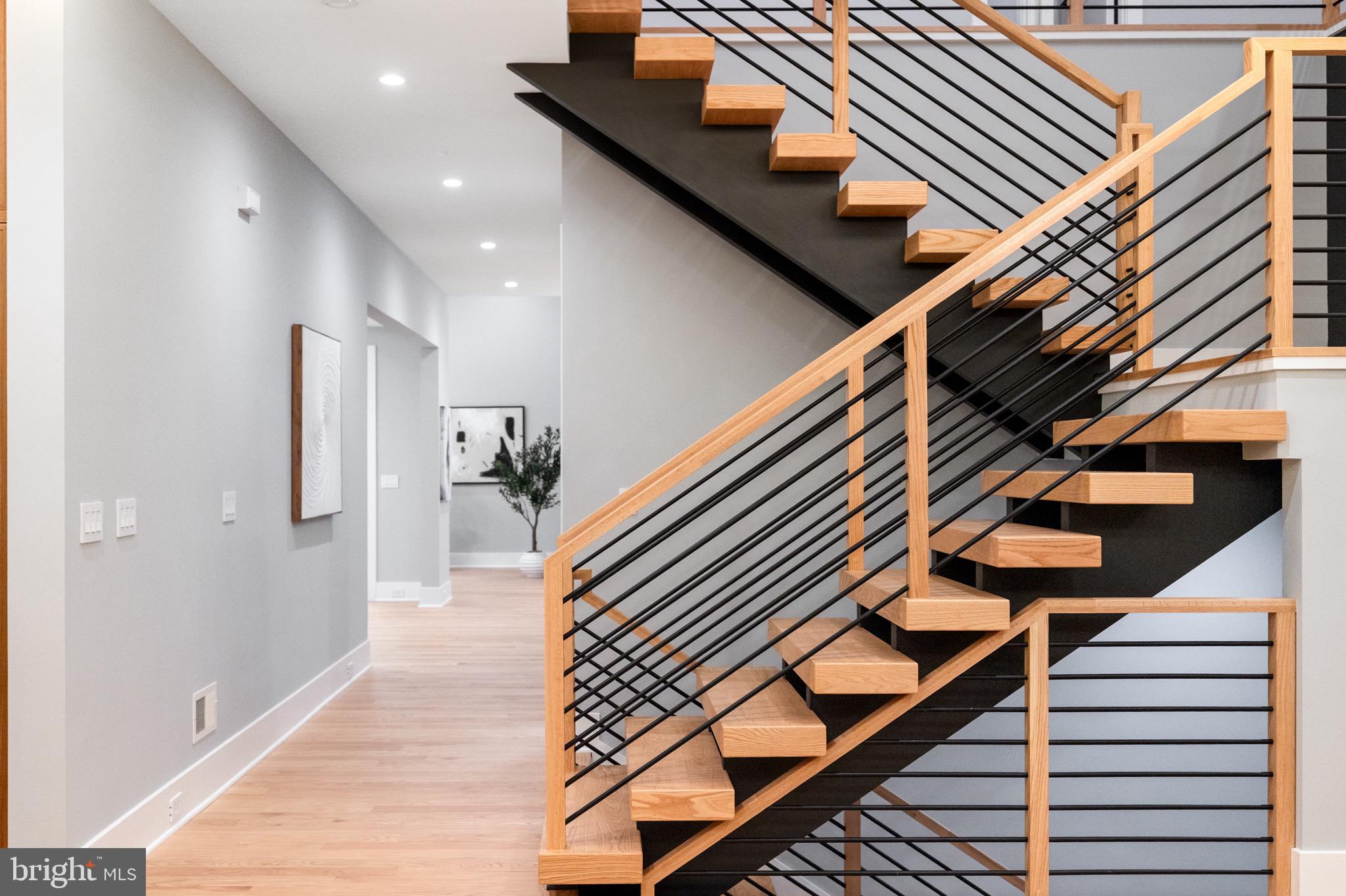 1052 Balls Hill Road McLean, VA 22101 - Photo 16 of 41 a view of entryway