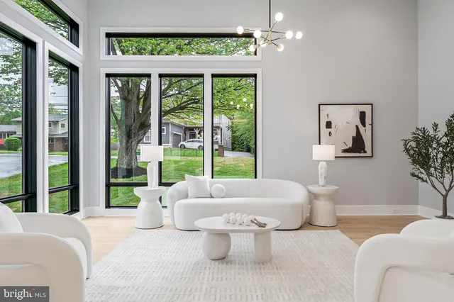 $3,499,999 | 1052 Balls Hill Road, McLean, VA 22101