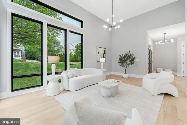 $3,499,999 | 1052 Balls Hill Road, McLean, VA 22101