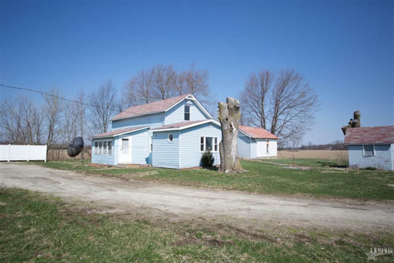 2588 West Markle Road Huntington, IN 46750 - Photo 1 of 23 Gallery Image 1