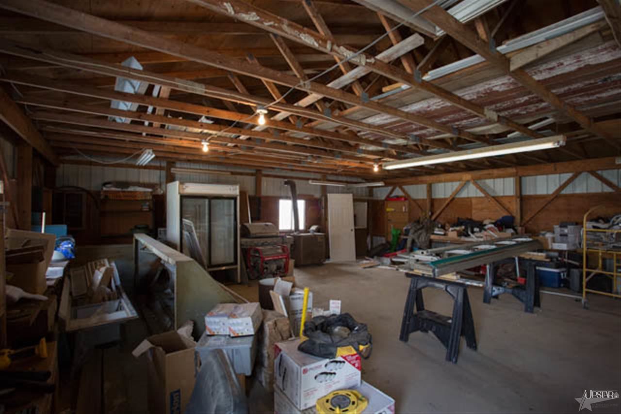 2588 West Markle Road Huntington, IN 46750 - Photo 19 of 23 Gallery Image 19