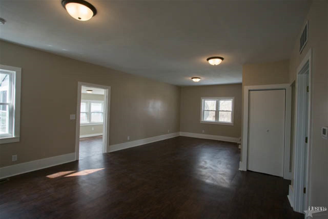 2588 West Markle Road Huntington, IN 46750 - Photo 8 of 23 Gallery Image 8