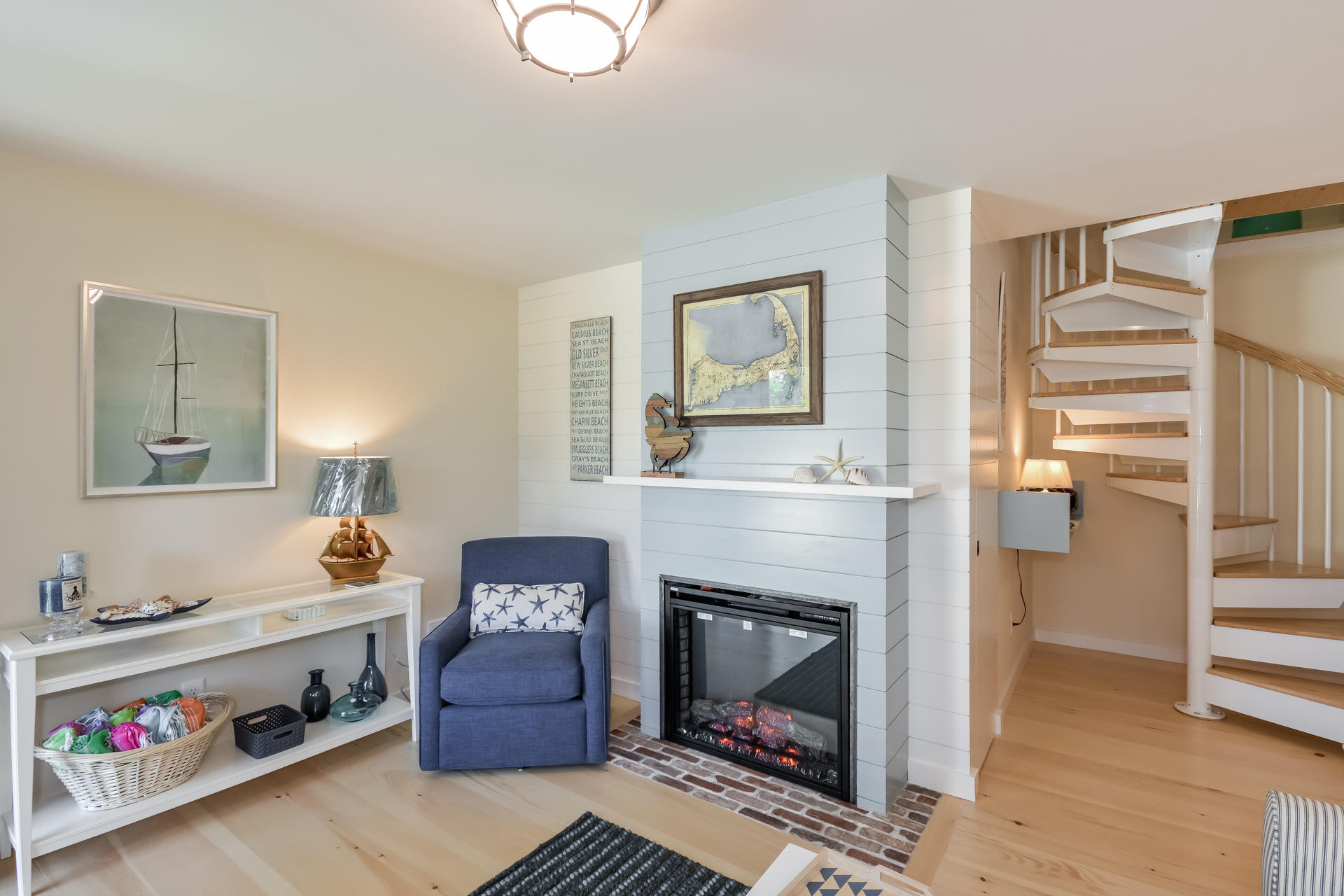 3 Old Dock Road, Unit EAST Falmouth, MA 02540 - Photo 5 of 19 007-photo--5950173