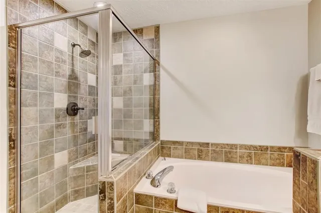 $2,400,000 | 4776 Amelia Island Parkway, Unit 21, Fernandina Beach, FL 32034