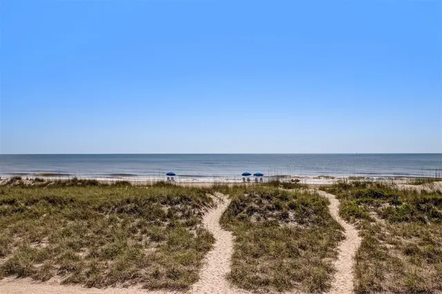 $2,400,000 | 4776 Amelia Island Parkway, Unit 21, Fernandina Beach, FL 32034