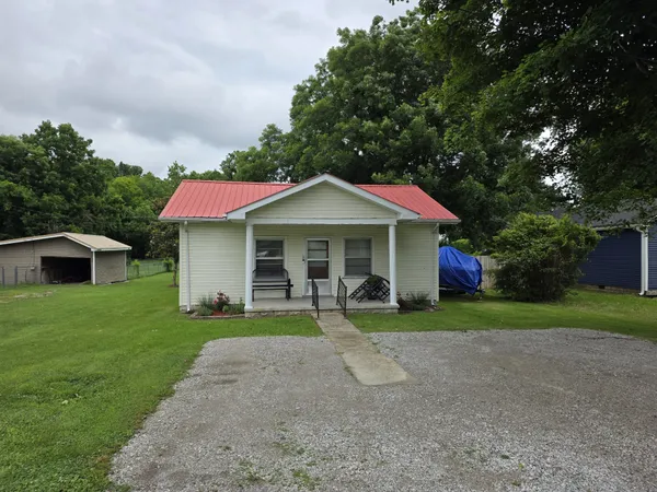 $1,200 | 206 Eddie Street, Tullahoma, TN 37388