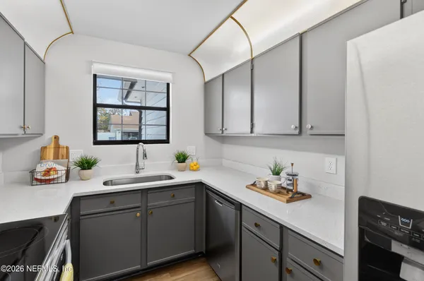 $2,200 | 3042 Hampstead Drive, Jacksonville, FL 32225