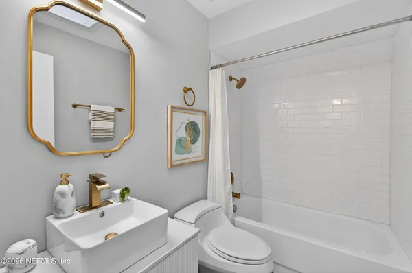 $2,200 | 3042 Hampstead Drive, Jacksonville, FL 32225