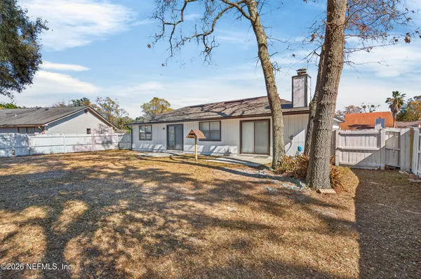 $2,200 | 3042 Hampstead Drive, Jacksonville, FL 32225