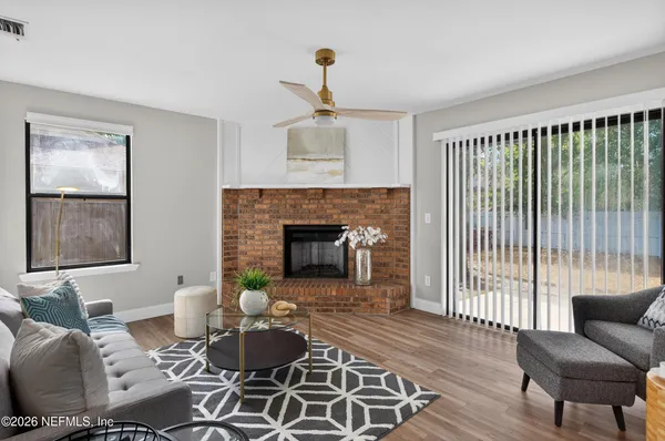 $2,200 | 3042 Hampstead Drive, Jacksonville, FL 32225