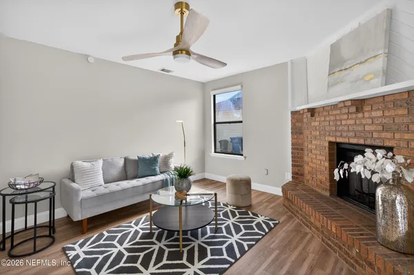 $2,200 | 3042 Hampstead Drive, Jacksonville, FL 32225