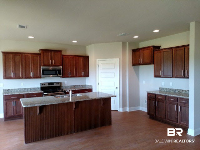 644 Abita Lane Foley, AL 36535 - Photo 32 of 36 Kitchen