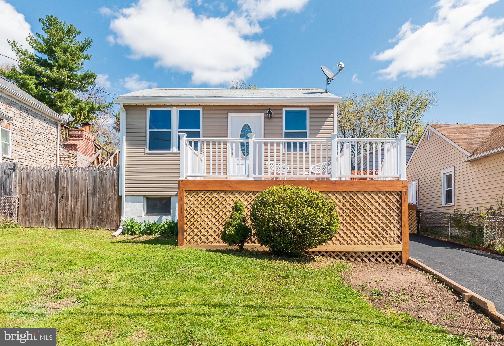 800 Rosedale Avenue Rosedale, MD 21237 - Photo 2 of 44 Lovely curb appeal! NEW Driveway!