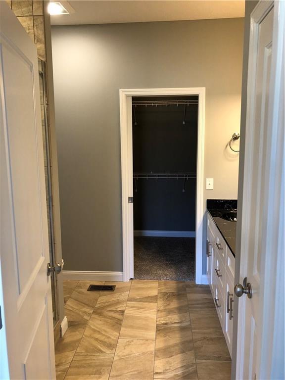 240 Saddlebrook Springfield, OH 45502 - Photo 14 of 18