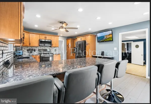 $584,000 | 676 West Market Street, Marietta, PA 17547