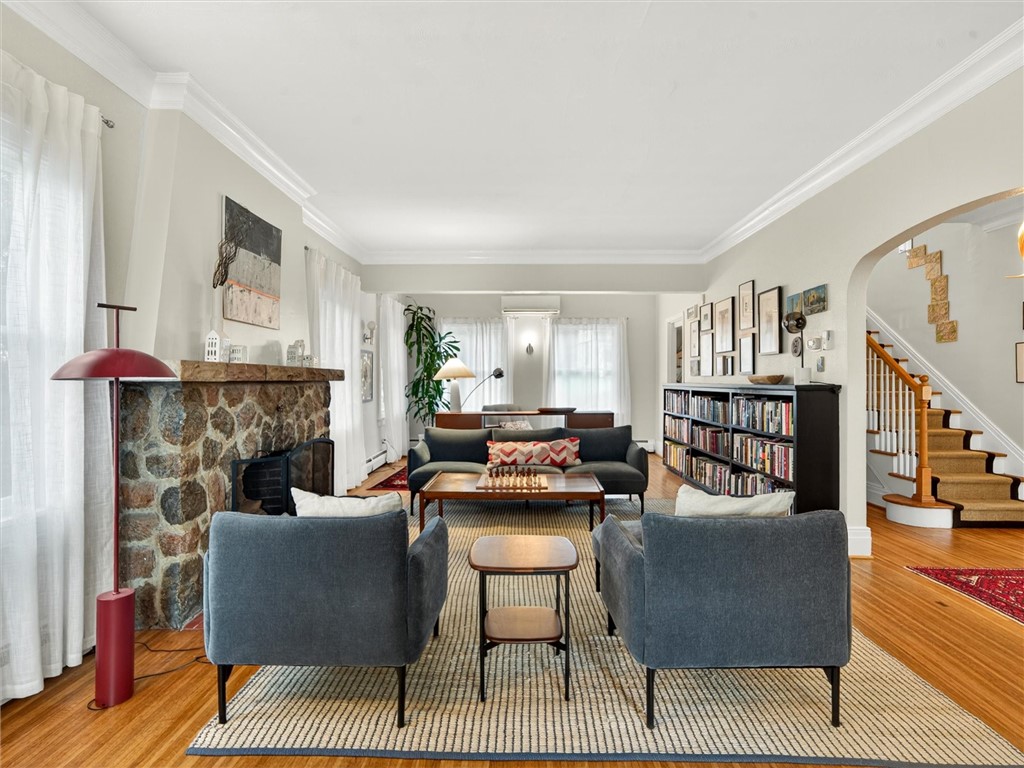 1608 Highland Avenue Rochester, NY 14618 - Photo 9 of 48 Living Room