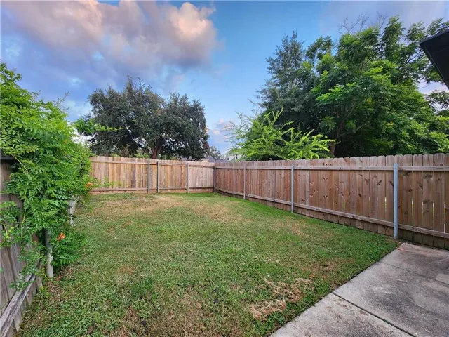 $1,450 | Undisclosed Address, River Ridge, LA 70123