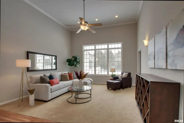 $499,500 | 1107 Peach Tree Lane, Quincy, IL 62305