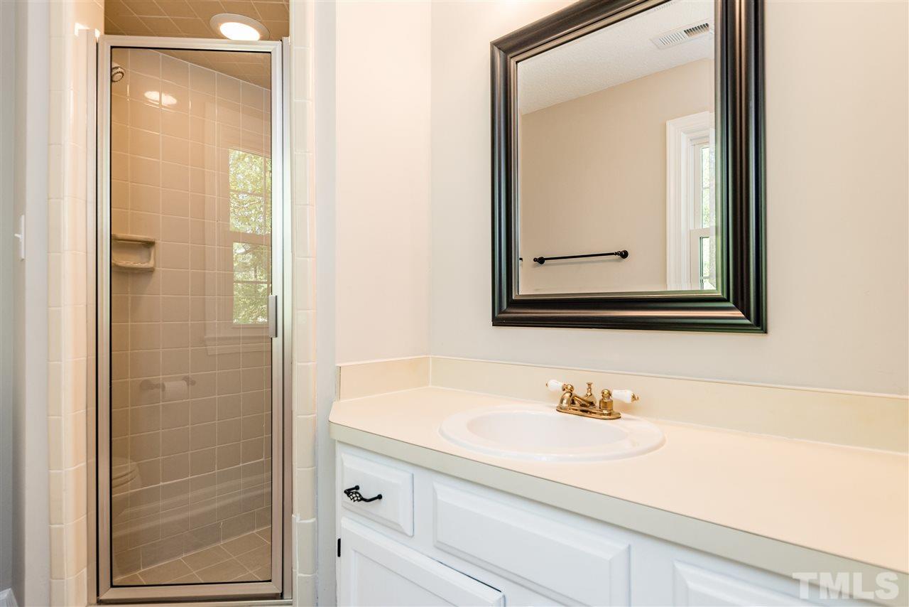 810 Temple Street Raleigh, NC 27609 - Photo 17 of 24 Gallery Image 17