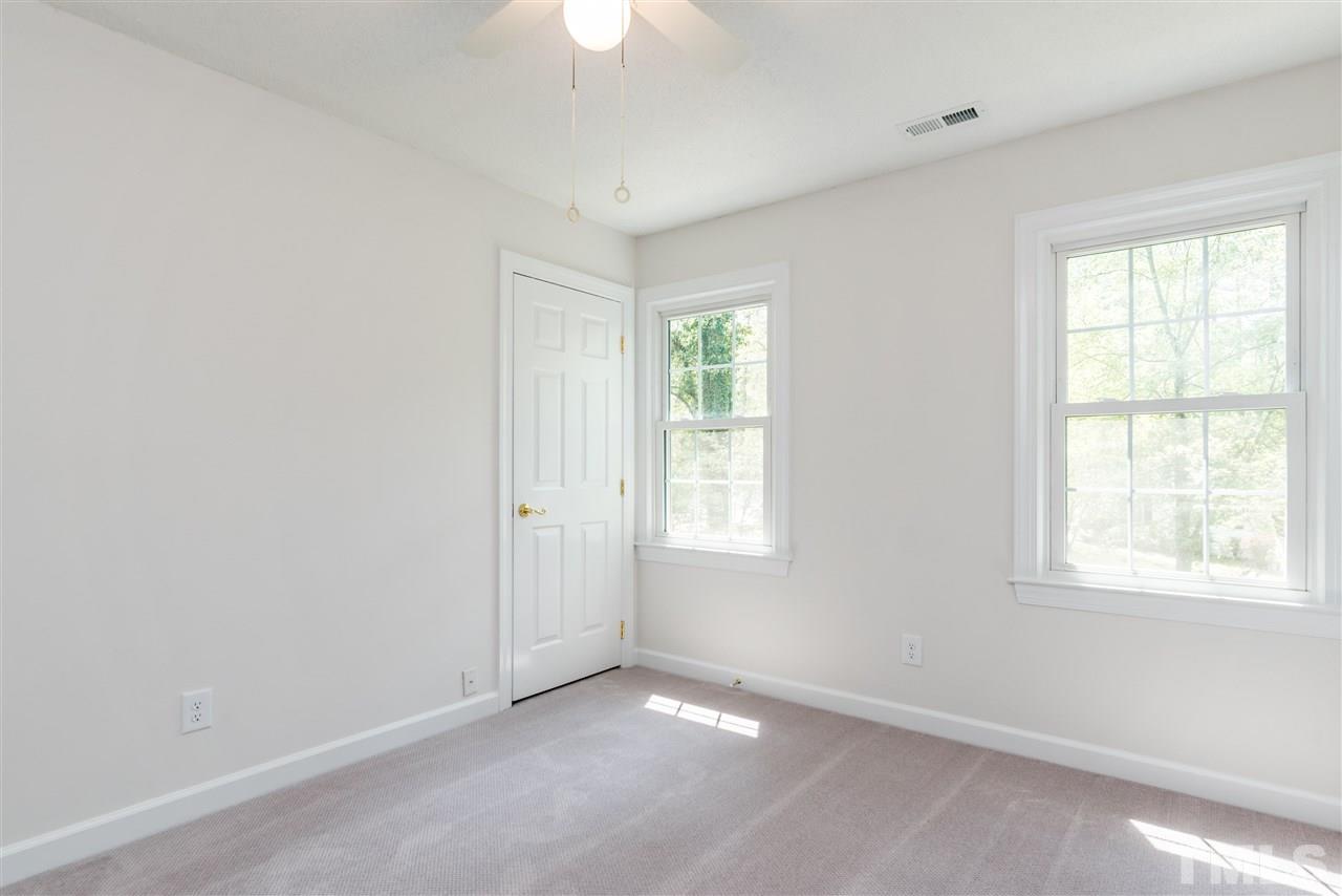810 Temple Street Raleigh, NC 27609 - Photo 18 of 24 Gallery Image 18