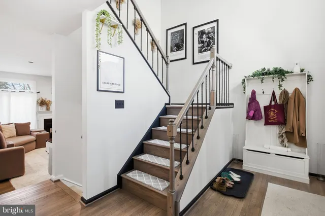 a view of entryway and workspace