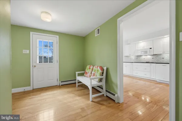 $1,050,000 | 560 Watford Lane, Berwyn, PA 19312