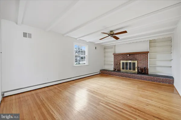 $1,050,000 | 560 Watford Lane, Berwyn, PA 19312