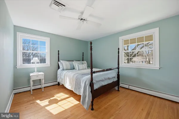 $1,050,000 | 560 Watford Lane, Berwyn, PA 19312