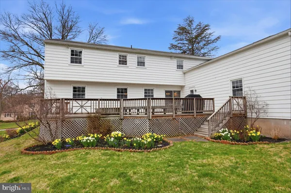 $1,050,000 | 560 Watford Lane, Berwyn, PA 19312